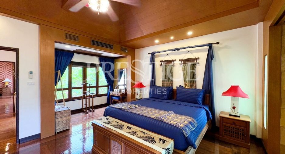 À vendre et à louer 3 chambres maison à Bang Lamung, Chonburi