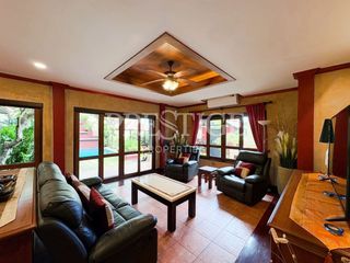 À vendre et à louer 3 chambres maison à Bang Lamung, Chonburi