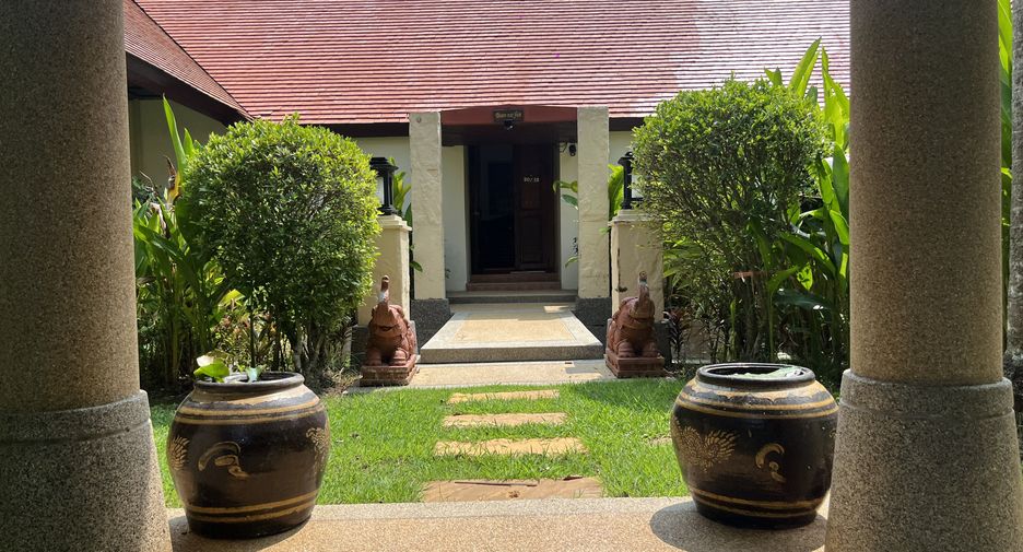 À louer 3 chambres villa à Mueang Phuket, Phuket