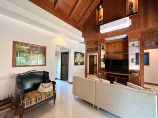À louer 3 chambres villa à Mueang Phuket, Phuket