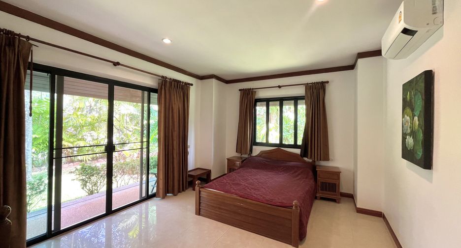 À louer 3 chambres villa à Mueang Phuket, Phuket
