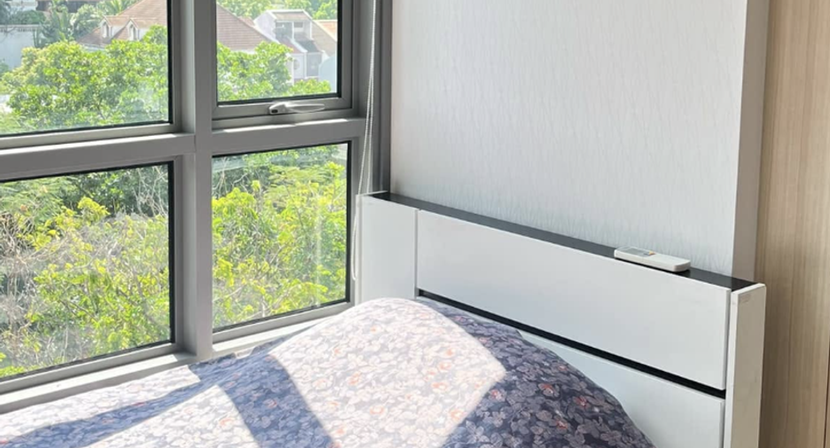 For rent 2 bedrooms condo in Watthana, Bangkok