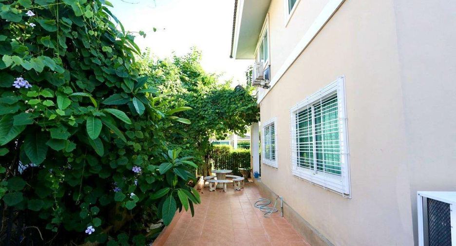 Casa en alquiler de 3 habitaciones en Saraphi, Chiang Mai