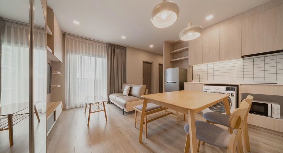Condo en alquiler de 2 habitaciones en Chatuchak, Bangkok