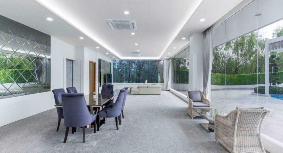 出售 8 卧室 独立屋 在 Mueang Pathum Thani, Pathum Thani