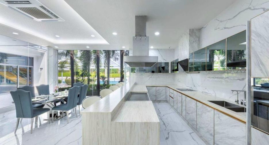 出售 8 卧室 独立屋 在 Mueang Pathum Thani, Pathum Thani