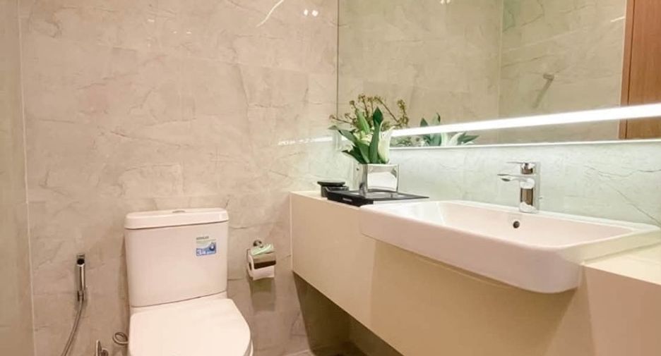 Condo en alquiler de 2 habitaciones en Watthana, Bangkok