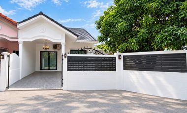For rent 2 bedrooms house in Bang Lamung, Chonburi