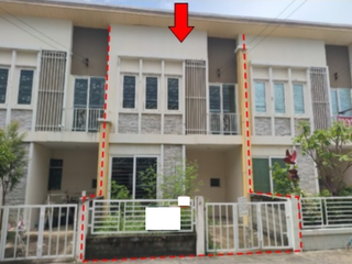 Reihenhaus zum Kauf mit 3 Zimmer in Pak Kret, Nonthaburi