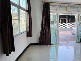 Haus zum Kauf mit 2 Zimmer in Bang Lamung, Chonburi