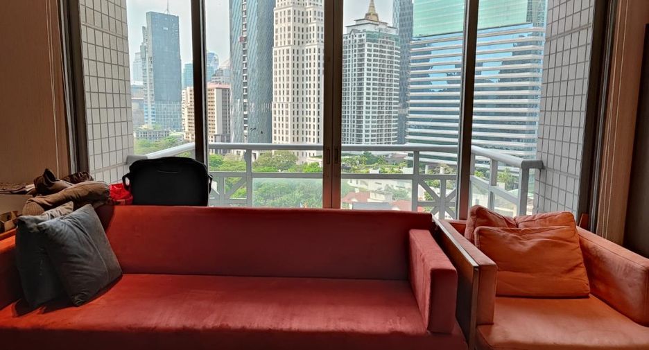 For sale 3 bedrooms condo in Pathum Wan, Bangkok