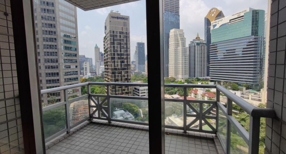 For sale 3 bedrooms condo in Pathum Wan, Bangkok