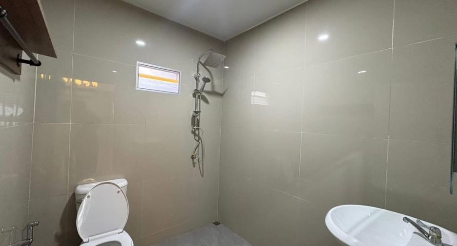 出租 3 卧室 独立屋 在 Bang Lamung, Chon Buri