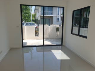 For sale 3 bedrooms house in Ban Pho, Chachoengsao