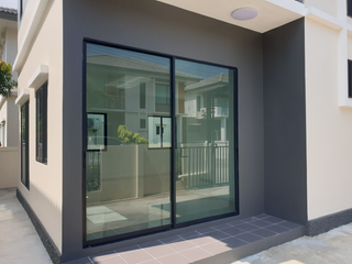 For sale 3 bedrooms house in Ban Pho, Chachoengsao