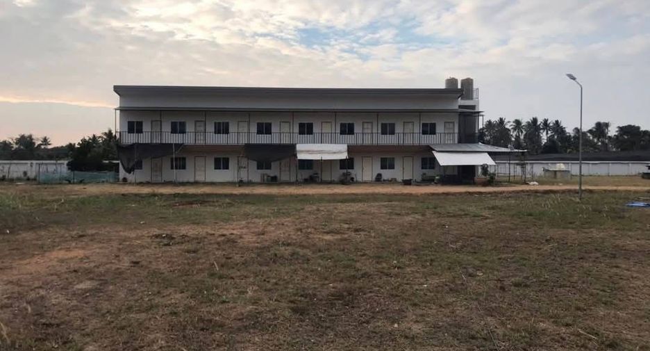 For sale warehouse in Si Racha, Chonburi