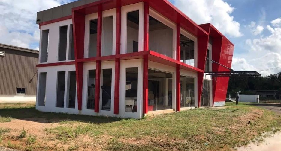 For sale warehouse in Si Racha, Chonburi