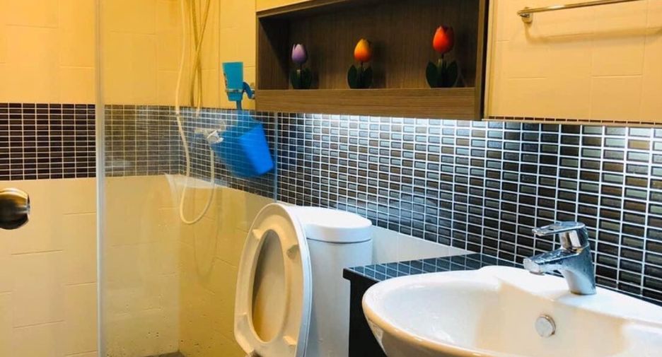 For rent 1 bed condo in Bang Lamung, Chonburi