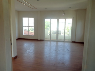 For sale 3 bedrooms house in Sai Mai, Bangkok