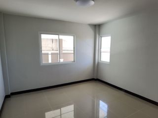Casa en venta de 3 habitaciones en Phra Nakhon Si Ayutthaya, Phra Nakhon Si Ayutthaya