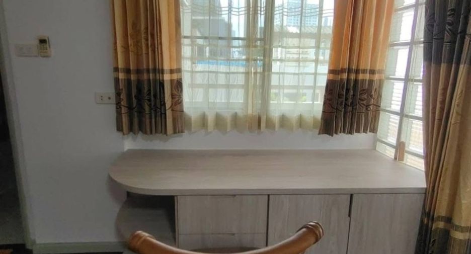 For rent 3 bedrooms condo in Watthana, Bangkok
