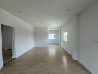 For sale 3 bedrooms house in Mueang Ratchaburi, Ratchaburi