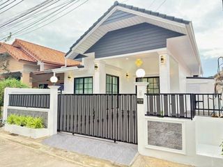 Haus zum Kauf mit 3 Zimmer in Bang Lamung, Chonburi