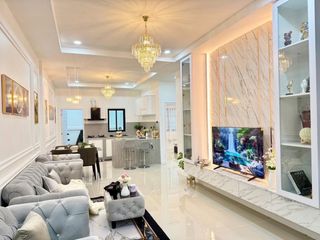 Haus zum Kauf mit 3 Zimmer in Bang Lamung, Chonburi