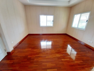 À vendre 3 chambres maison à Mueang Samut Sakhon, Samut Sakhon
