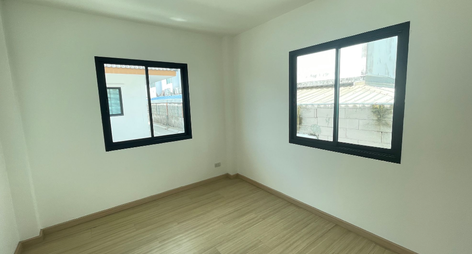 For sale 3 bedrooms house in Mueang Rayong, Rayong