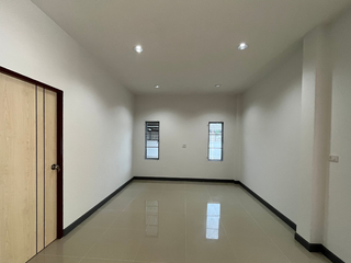 For sale 3 bedrooms house in Mueang Ratchaburi, Ratchaburi