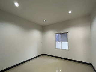 For sale 3 bedrooms house in Mueang Ratchaburi, Ratchaburi