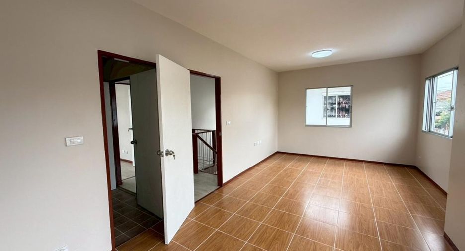 Продажа 3 спальни дом в Bang Phli, Самутпракан