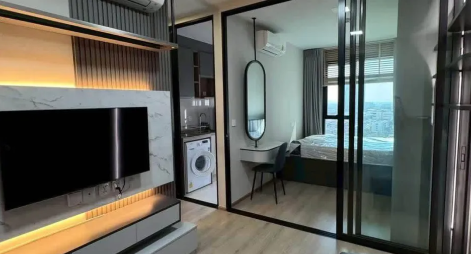 For sale 2 bedrooms condo in Bang Sue, Bangkok