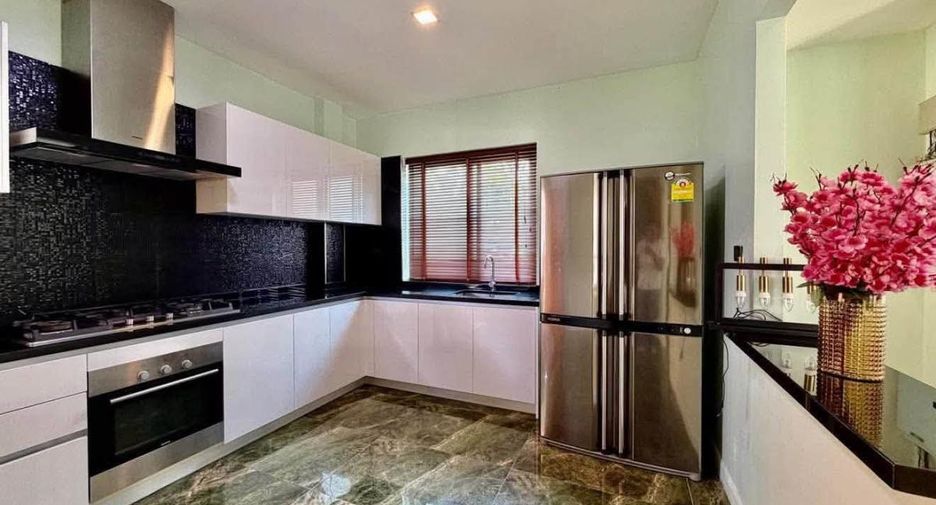 For rent 3 bedrooms house in Bang Lamung, Chonburi