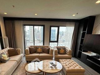 Condo en venta de 2 habitaciones en Huai Khwang, Bangkok