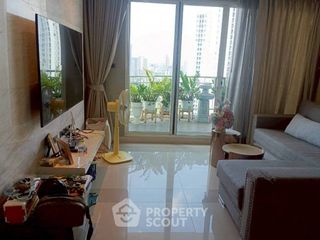 À vendre 3 chambres condo à Huai Khwang, Bangkok