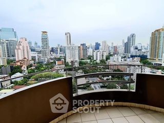 Apartment zur Miete mit 3 Zimmer in Watthana, Bangkok