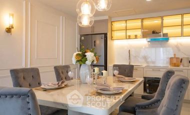 For rent 2 bedrooms condo in Ratchathewi, Bangkok
