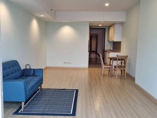 À louer 1 chambre condo à Yan Nawa, Bangkok