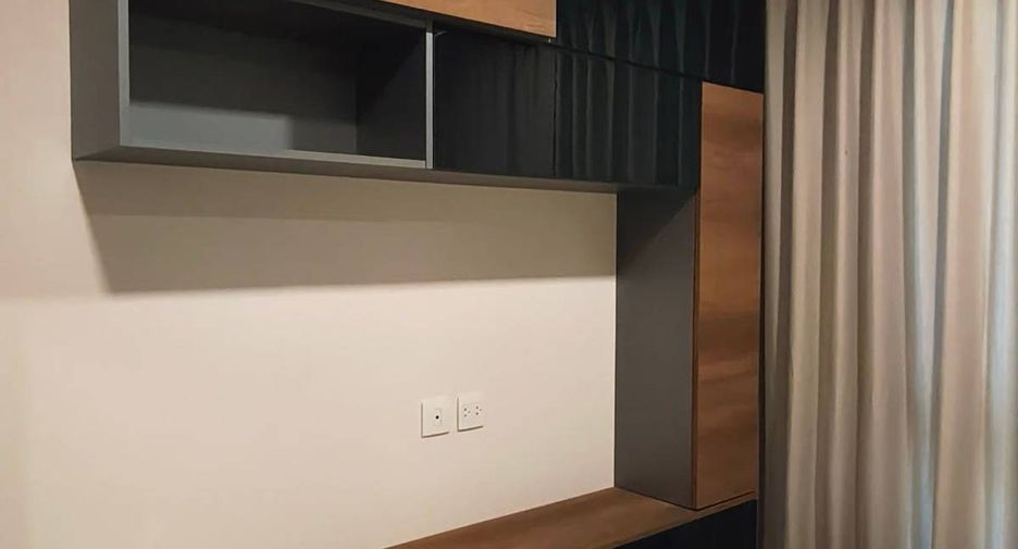 For rent 1 bed condo in Phaya Thai, Bangkok