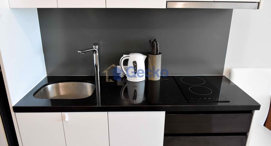 For sale 1 bed condo in Bang Lamung, Chonburi