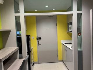 Condo en alquiler de 2 habitaciones en Khlong San, Bangkok