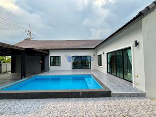 For rent 4 bedrooms house in Bang Lamung, Chonburi