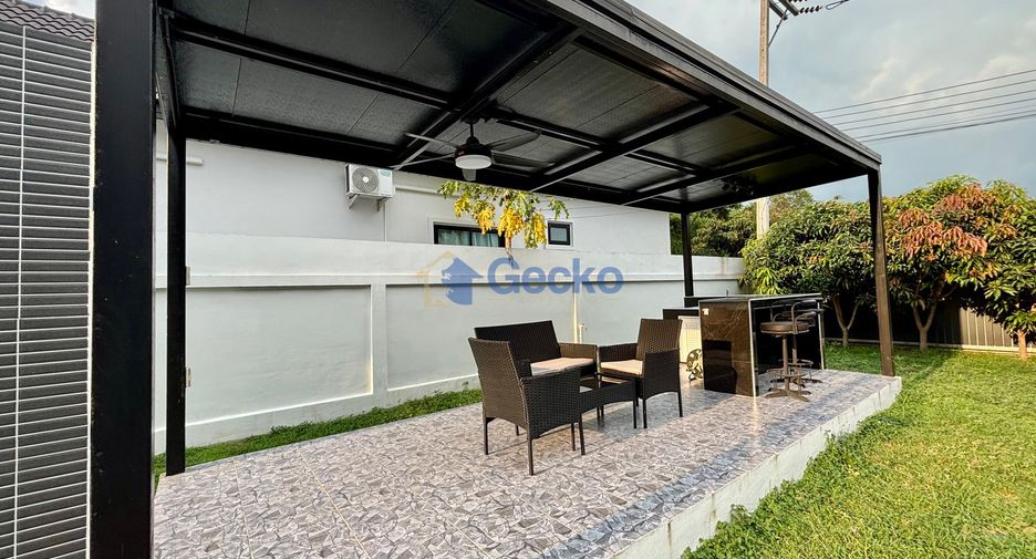 For rent 4 bedrooms house in Bang Lamung, Chonburi
