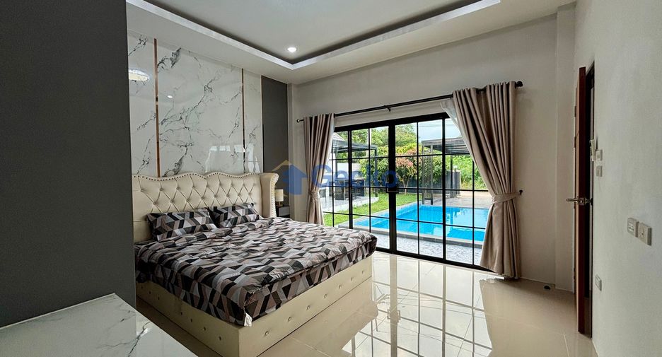 For rent 4 bedrooms house in Bang Lamung, Chonburi