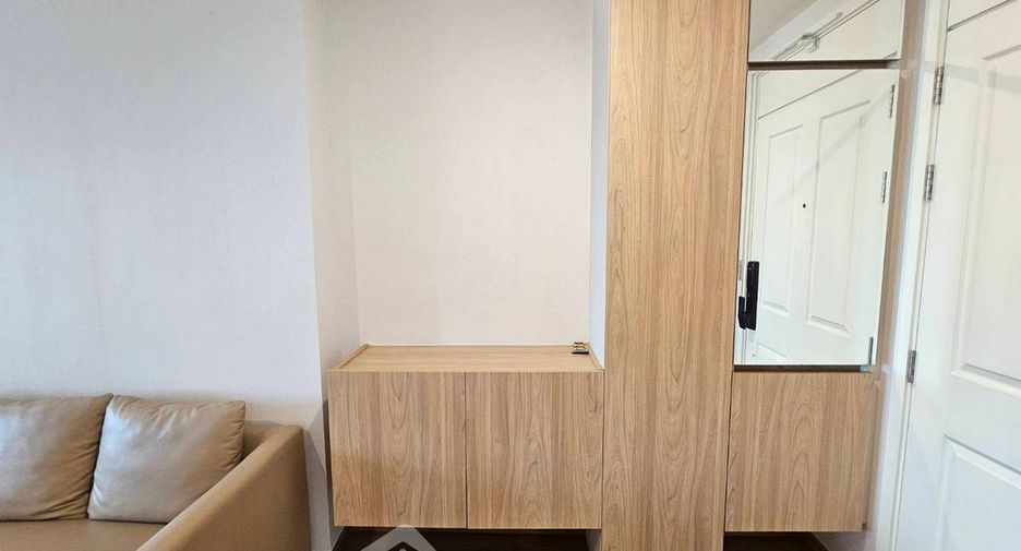 For rent 1 bed condo in Yan Nawa, Bangkok