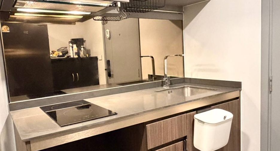 Condo en alquiler de 1 habitaciones en Watthana, Bangkok