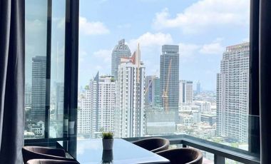 For rent 2 bedrooms condo in Bang Rak, Bangkok