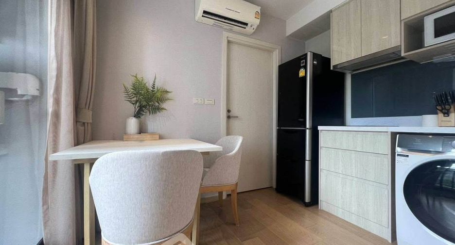 À louer 1 chambre condo à Watthana, Bangkok